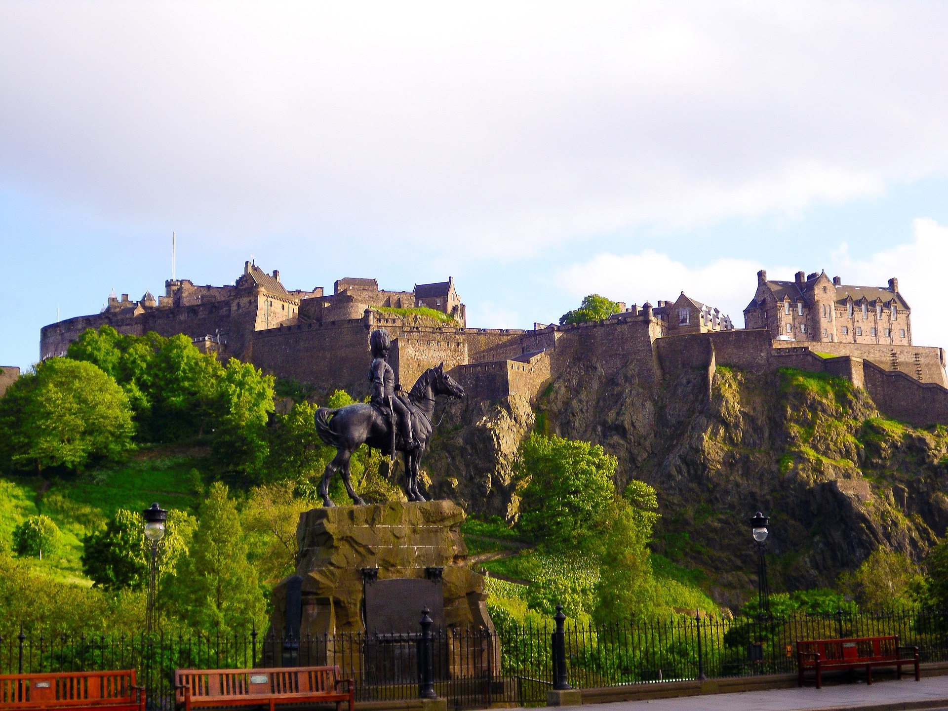 Edinburgh: Hlavní město ducha Skotska