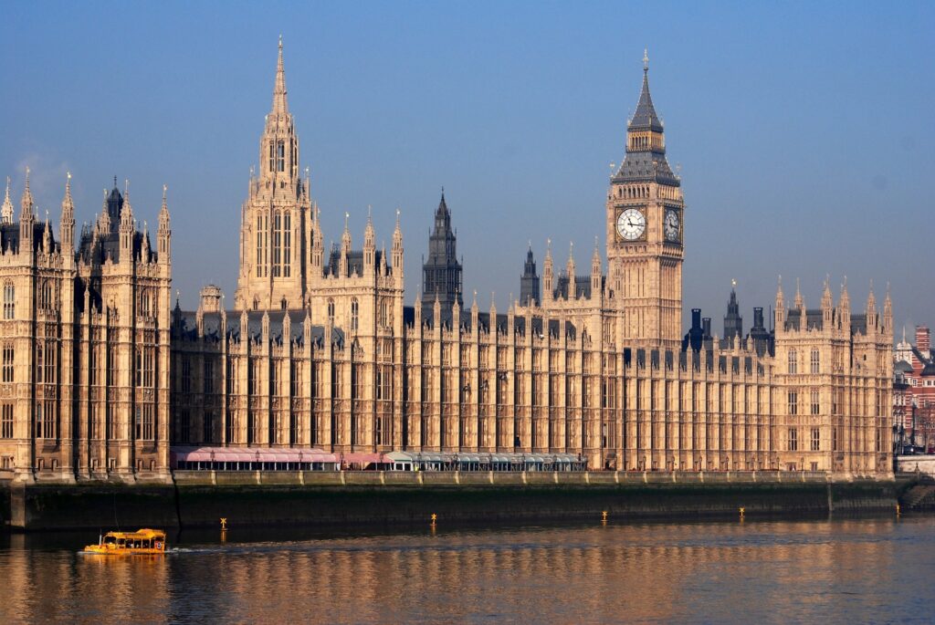 Westminsterský palác a Big Ben